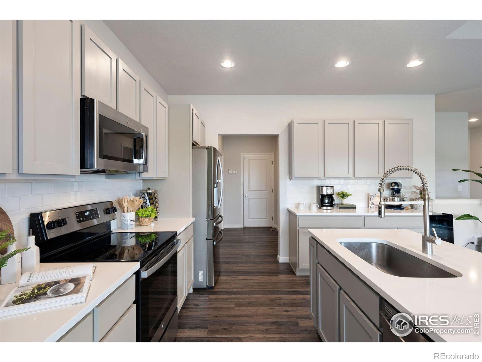 MLS Image #6 for 729 s depot drive,milliken, Colorado