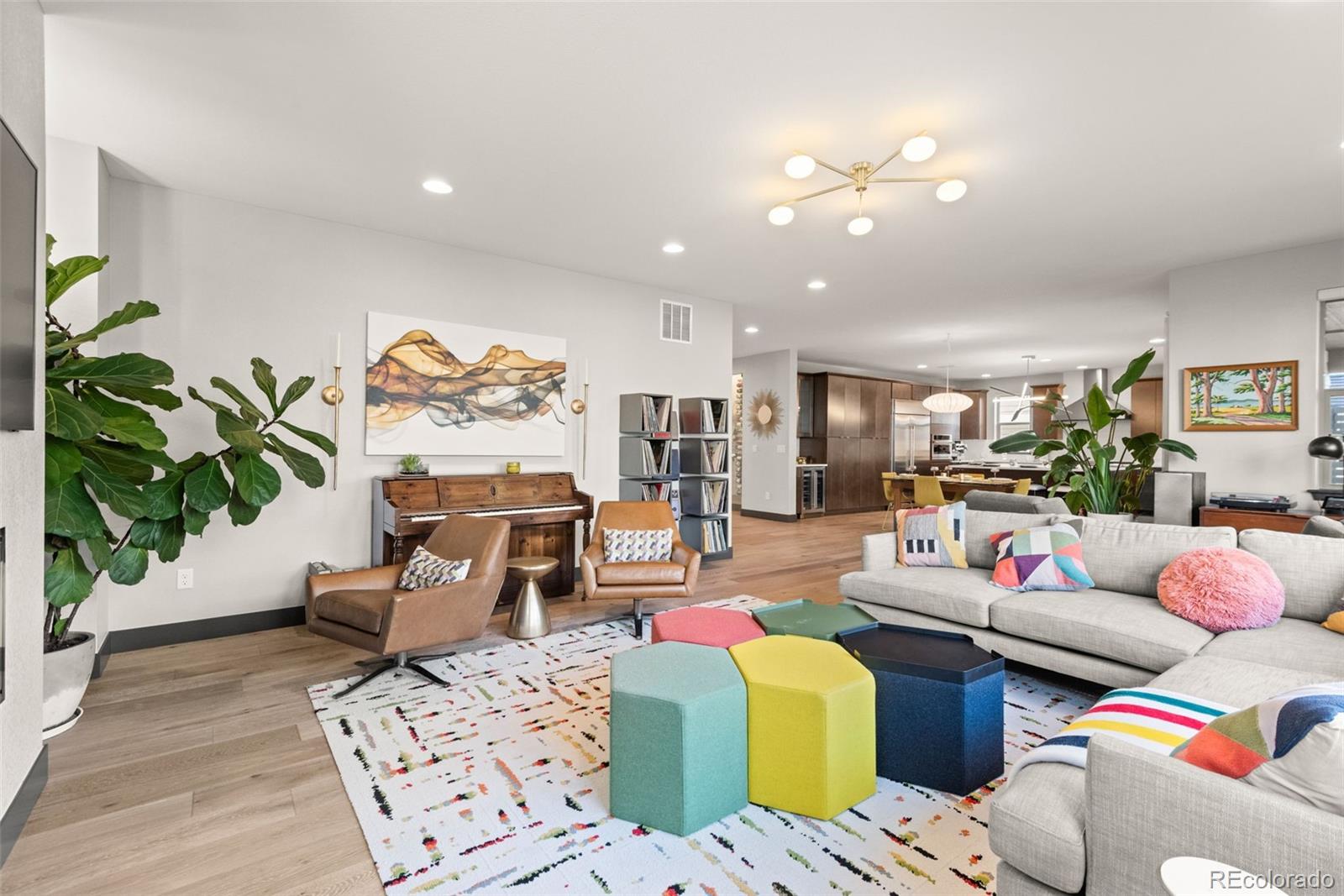 MLS Image #14 for 16370  graham peak way,broomfield, Colorado