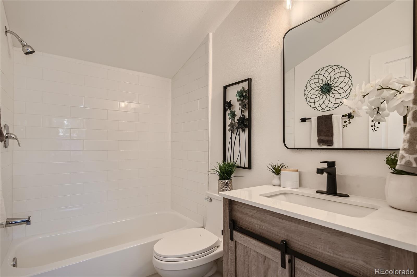 MLS Image #7 for 5300 s windermere street,littleton, Colorado