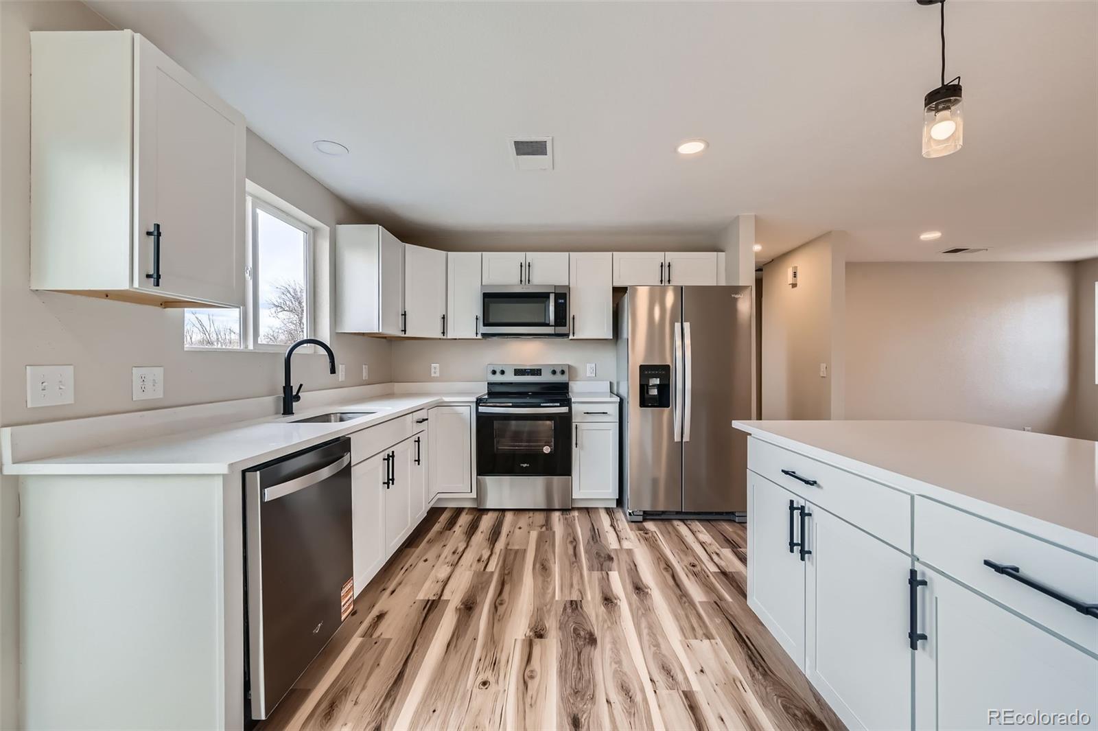 MLS Image #13 for 1152 s salida way,aurora, Colorado
