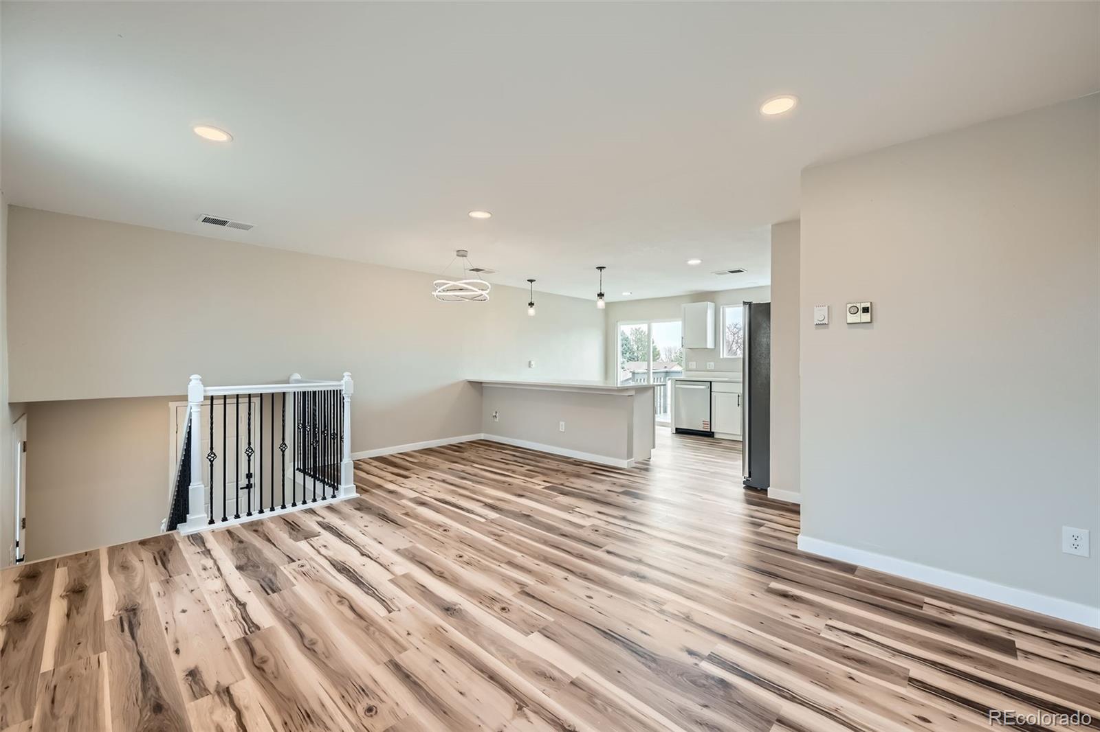 MLS Image #8 for 1152 s salida way,aurora, Colorado