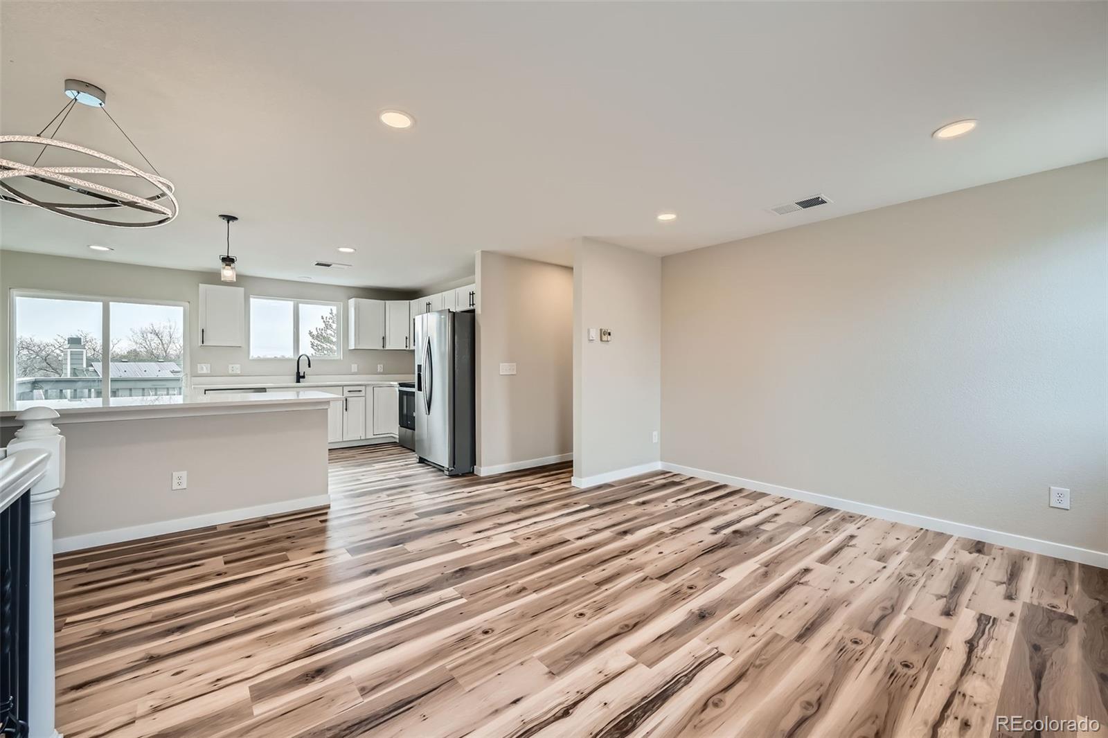 MLS Image #9 for 1152 s salida way,aurora, Colorado