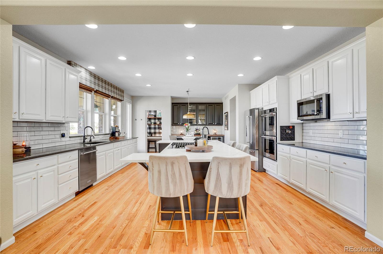 MLS Image #10 for 10693  nucla street,commerce city, Colorado