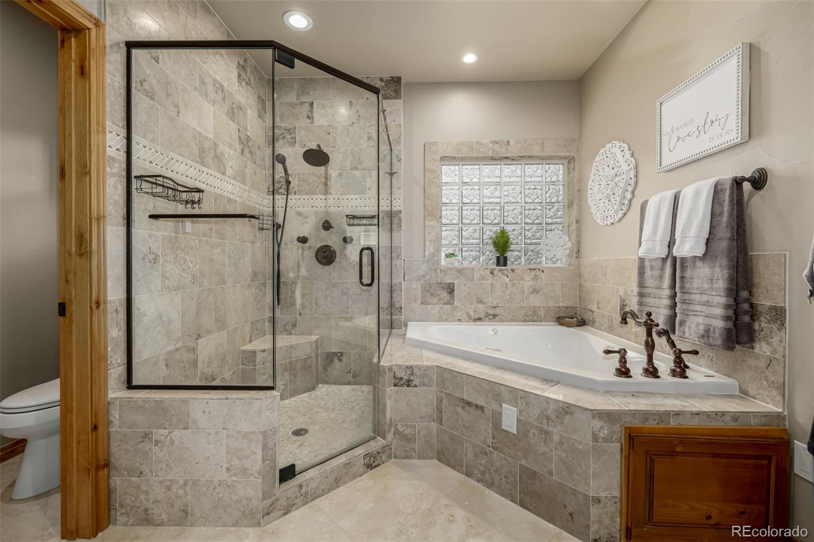 MLS Image #16 for 1485  gore circle,larkspur, Colorado