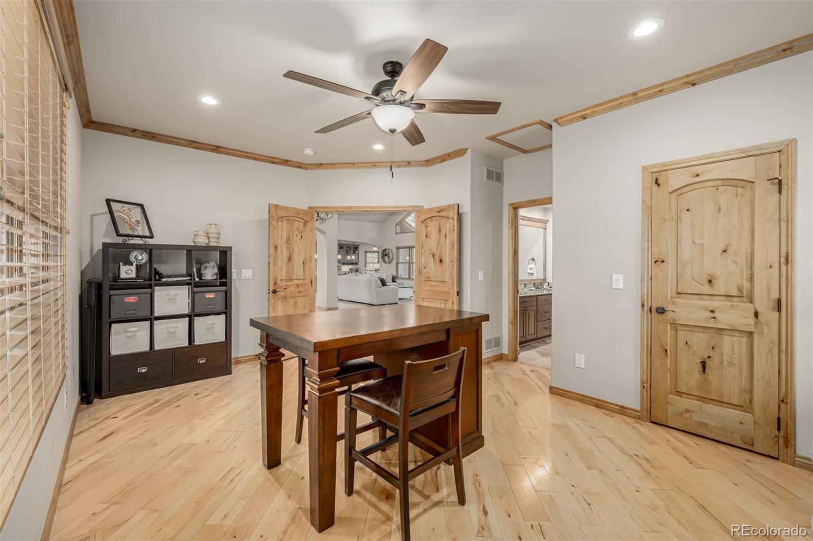 MLS Image #19 for 1485  gore circle,larkspur, Colorado