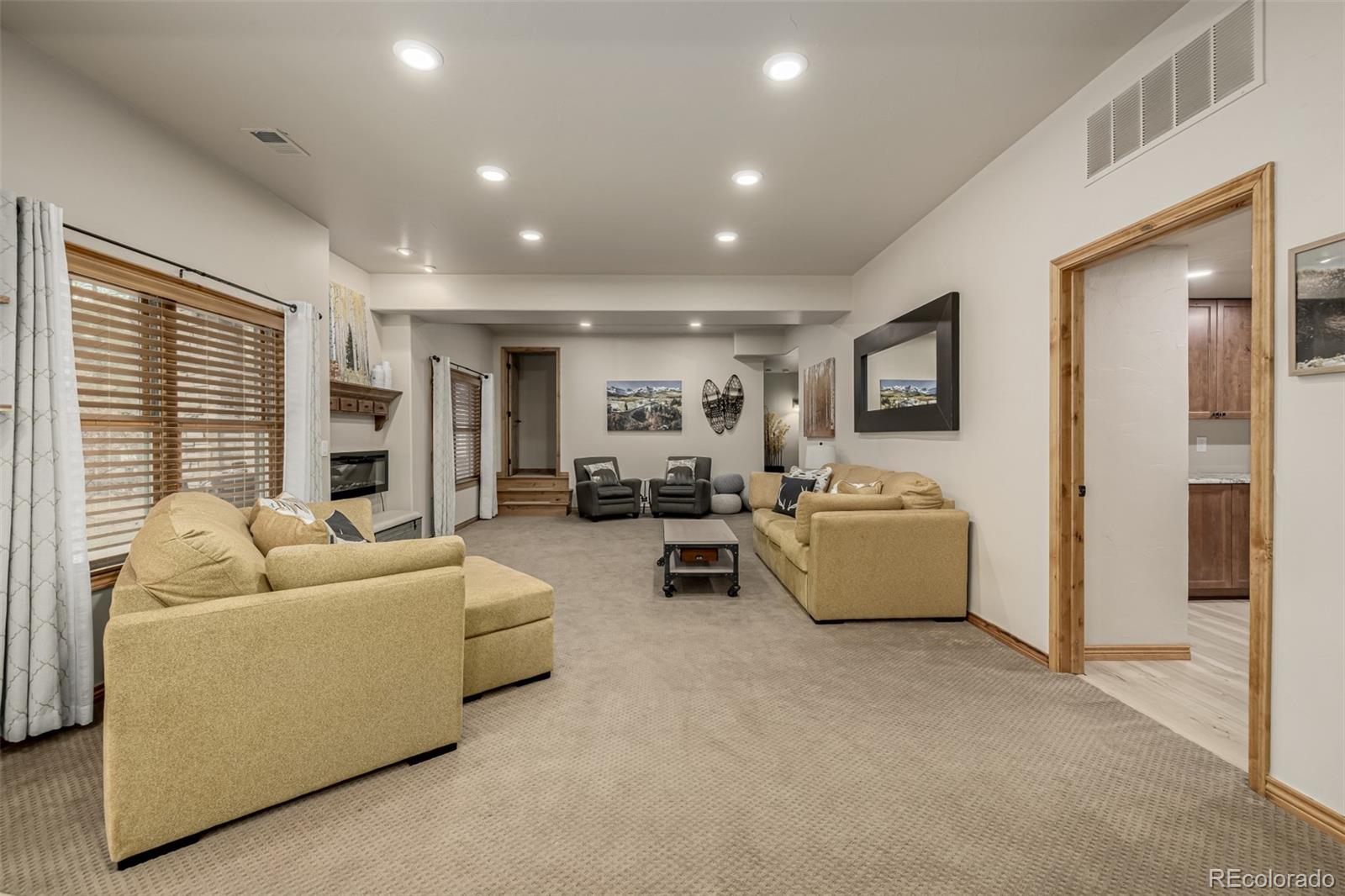 MLS Image #21 for 1485  gore circle,larkspur, Colorado