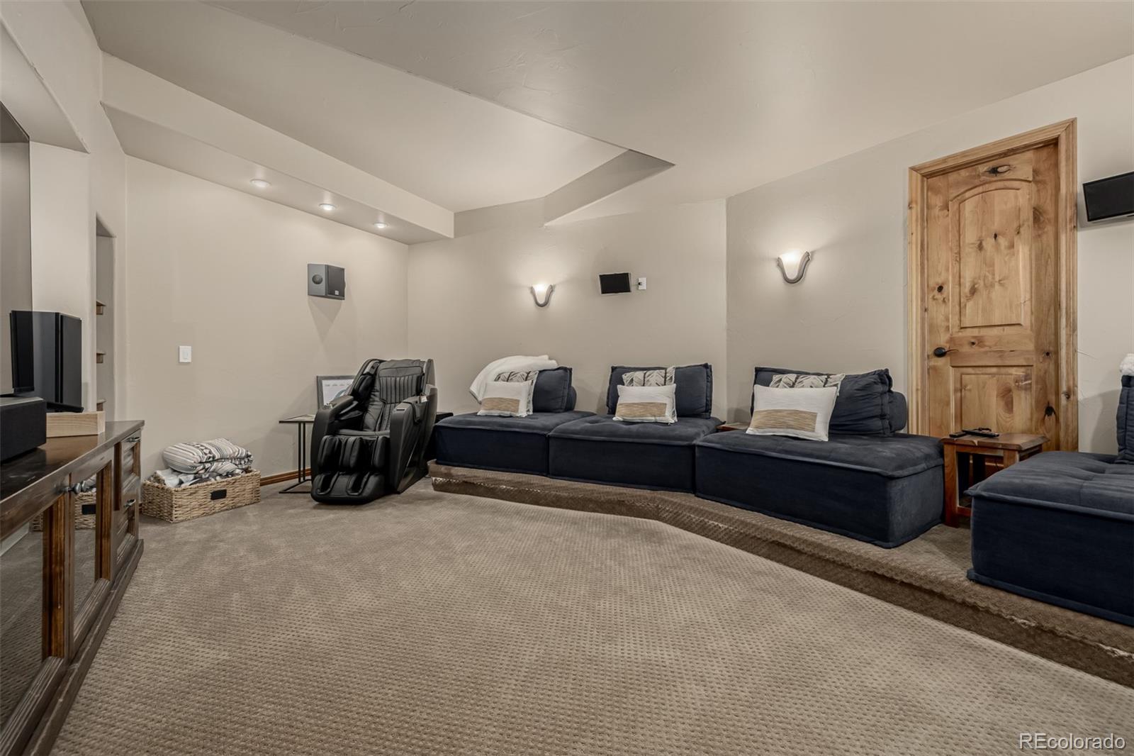 MLS Image #23 for 1485  gore circle,larkspur, Colorado