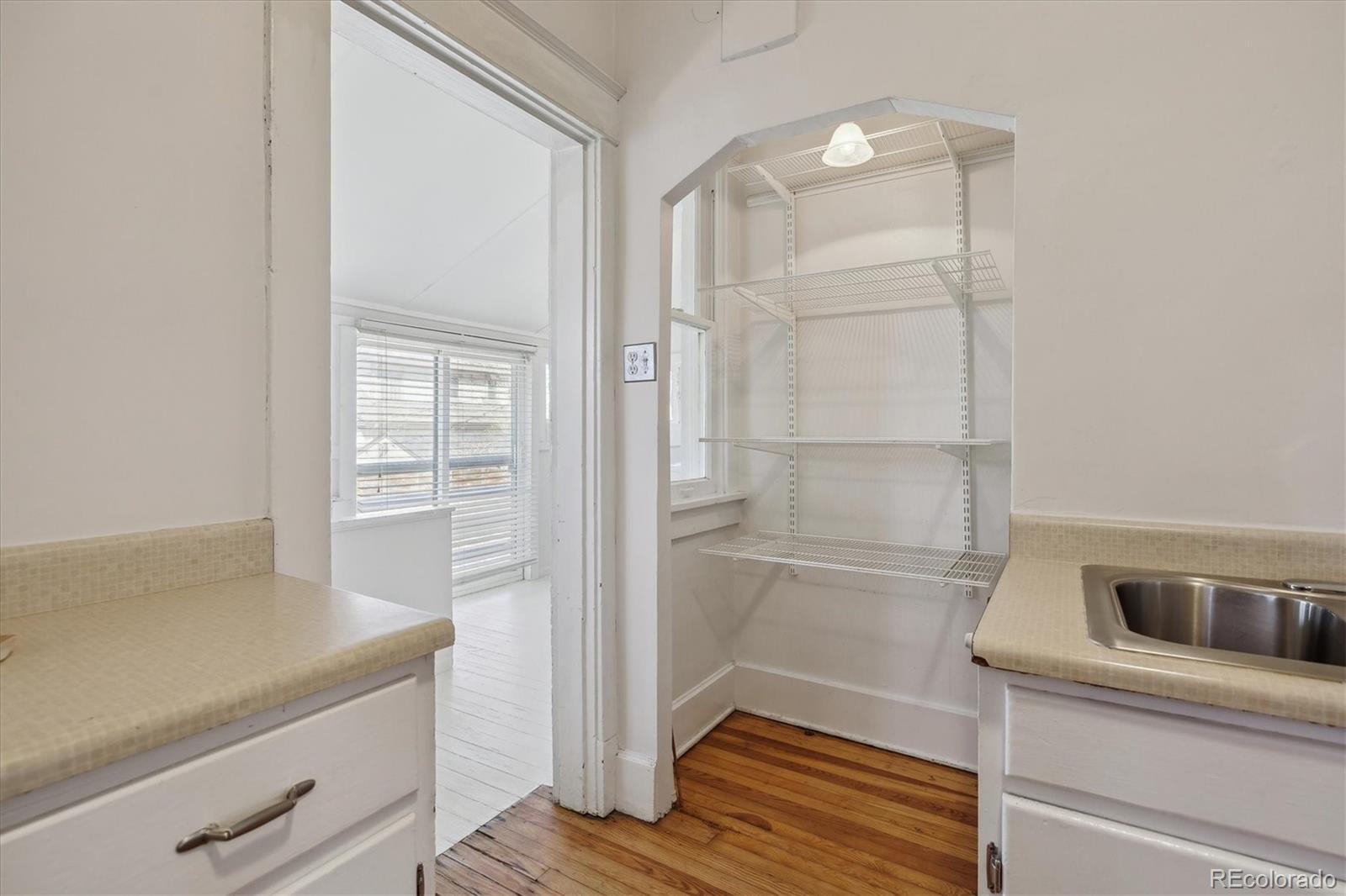 MLS Image #6 for 1111 s corona street,denver, Colorado