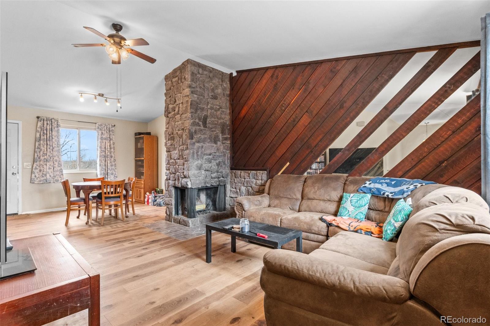 MLS Image #2 for 3977 s pitkin way,aurora, Colorado
