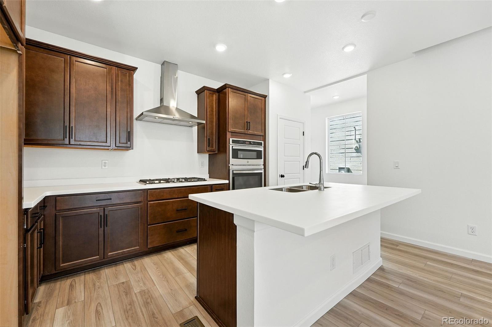MLS Image #11 for 3297 n duquesne way,aurora, Colorado