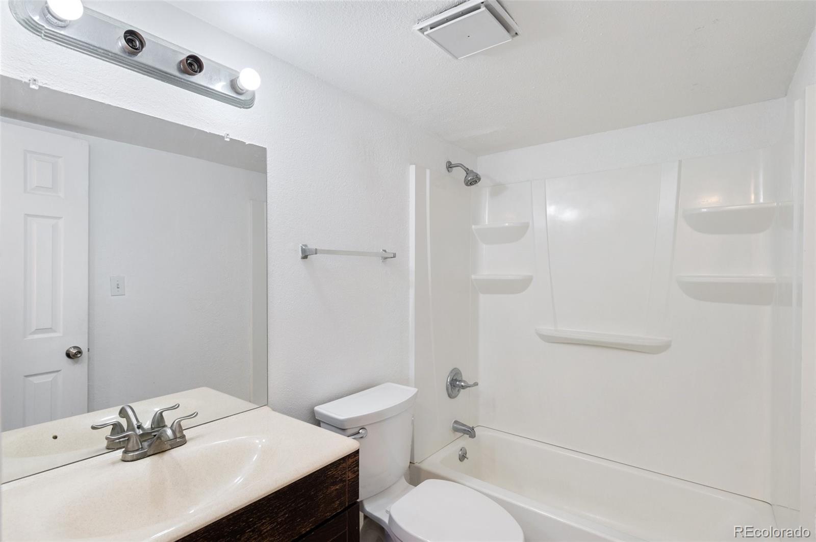 MLS Image #12 for 10211  ura lane,thornton, Colorado