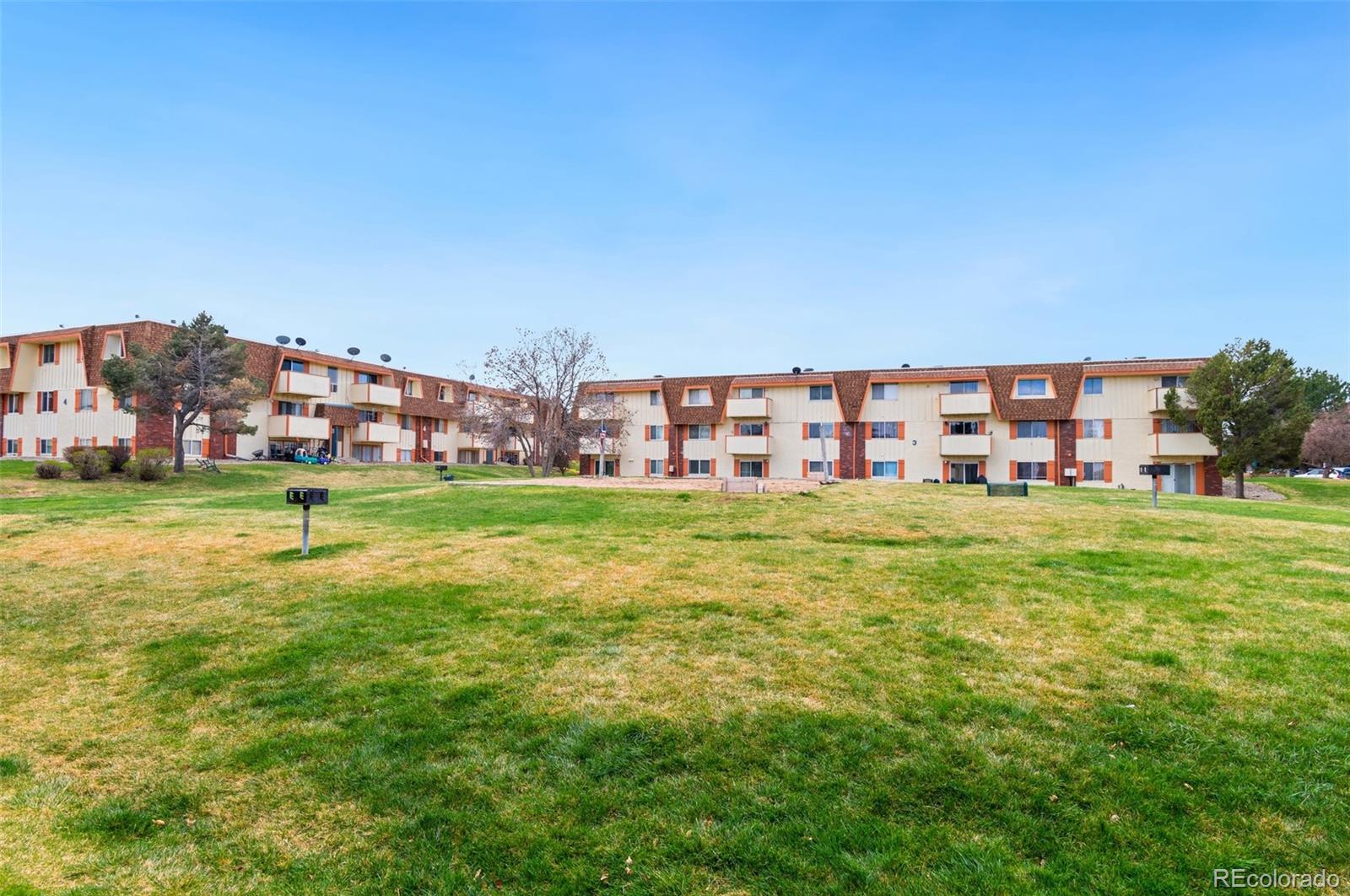 MLS Image #20 for 10211  ura lane,thornton, Colorado