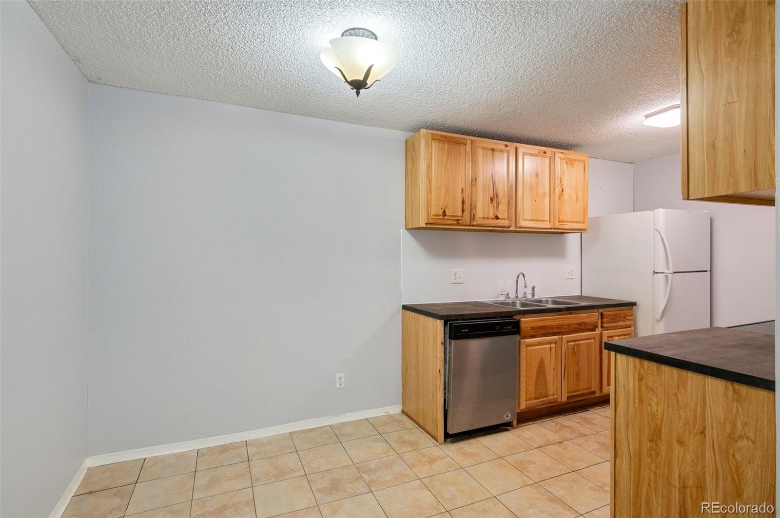 MLS Image #5 for 10211  ura lane,thornton, Colorado