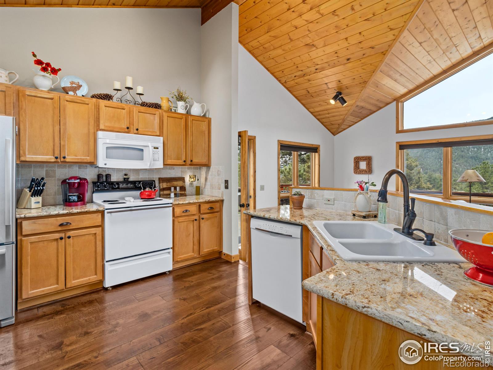 MLS Image #6 for 28  miller fork road,glen haven, Colorado