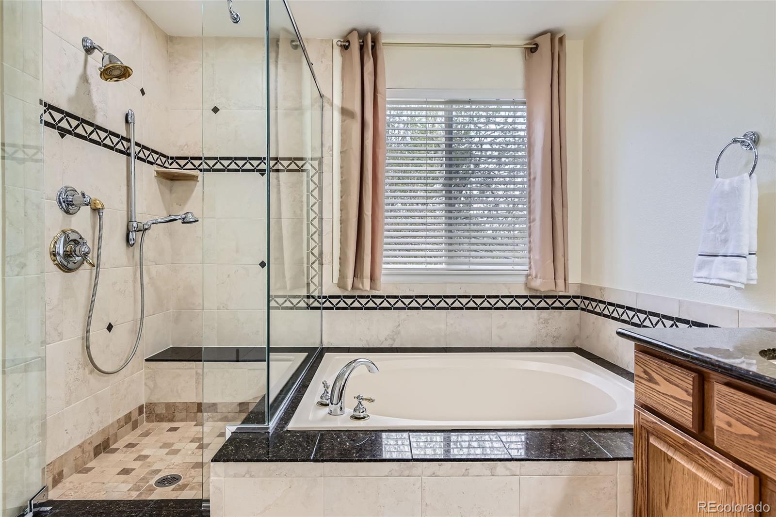 MLS Image #14 for 8723  fairview oaks lane,lone tree, Colorado
