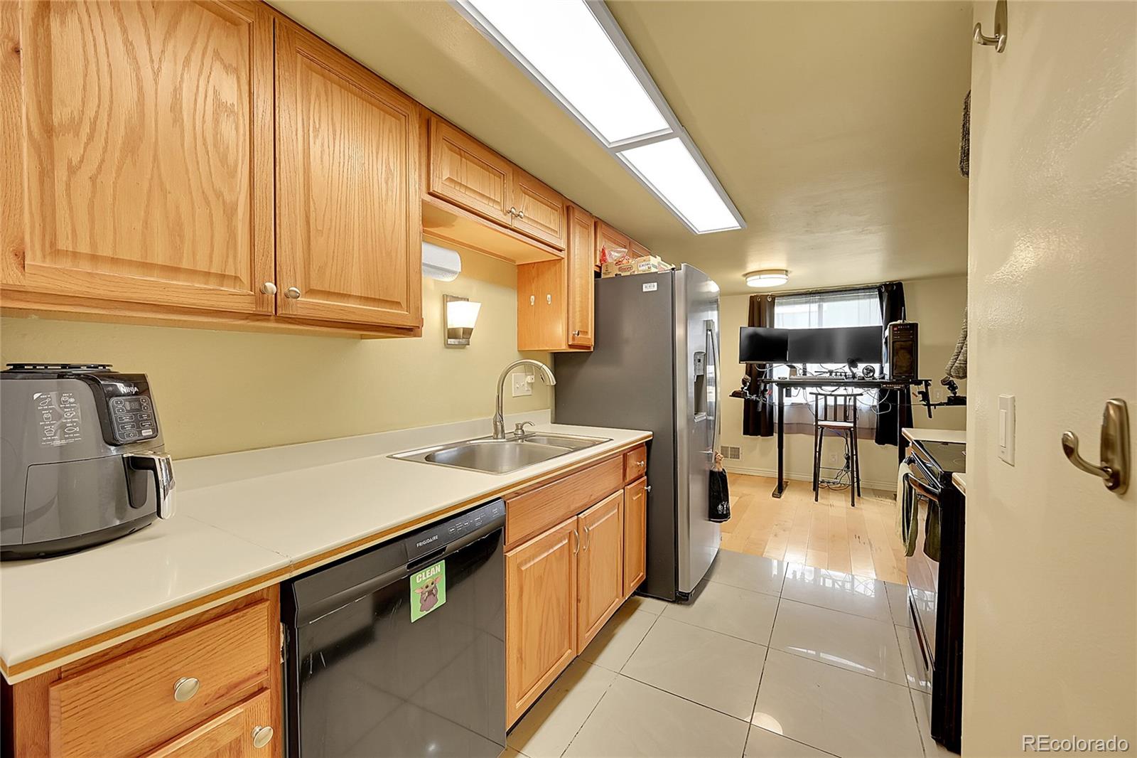 MLS Image #15 for 1212 s uvalda street,aurora, Colorado