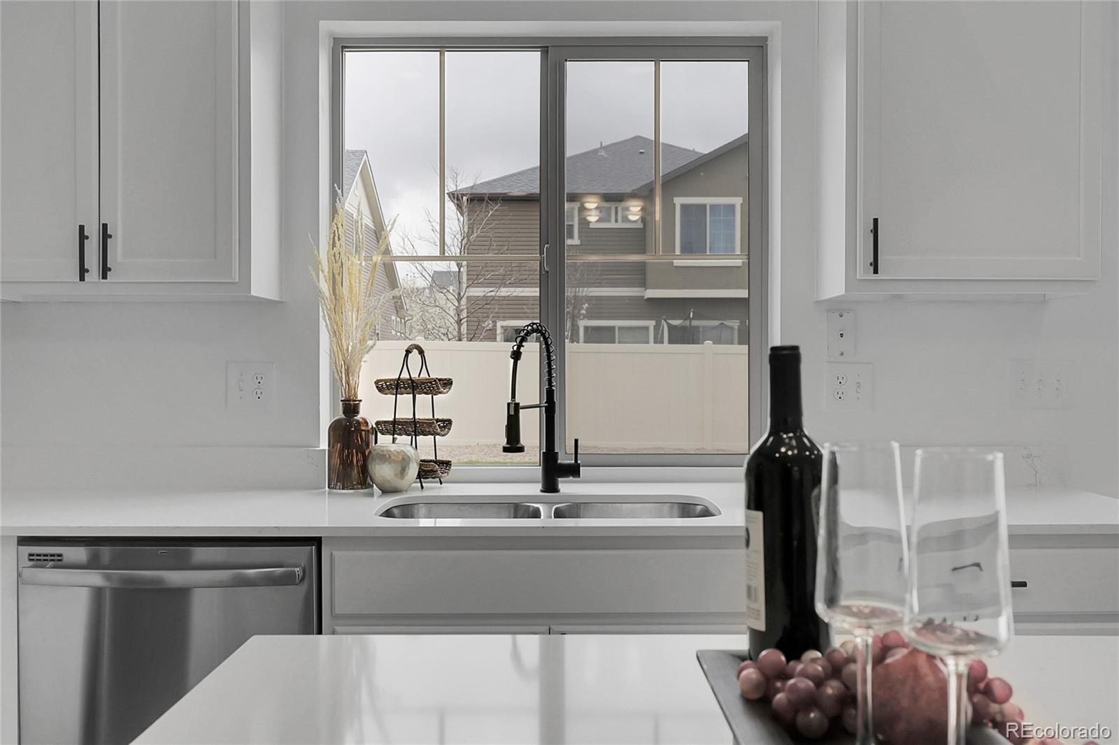 MLS Image #13 for 4574  walden street,denver, Colorado