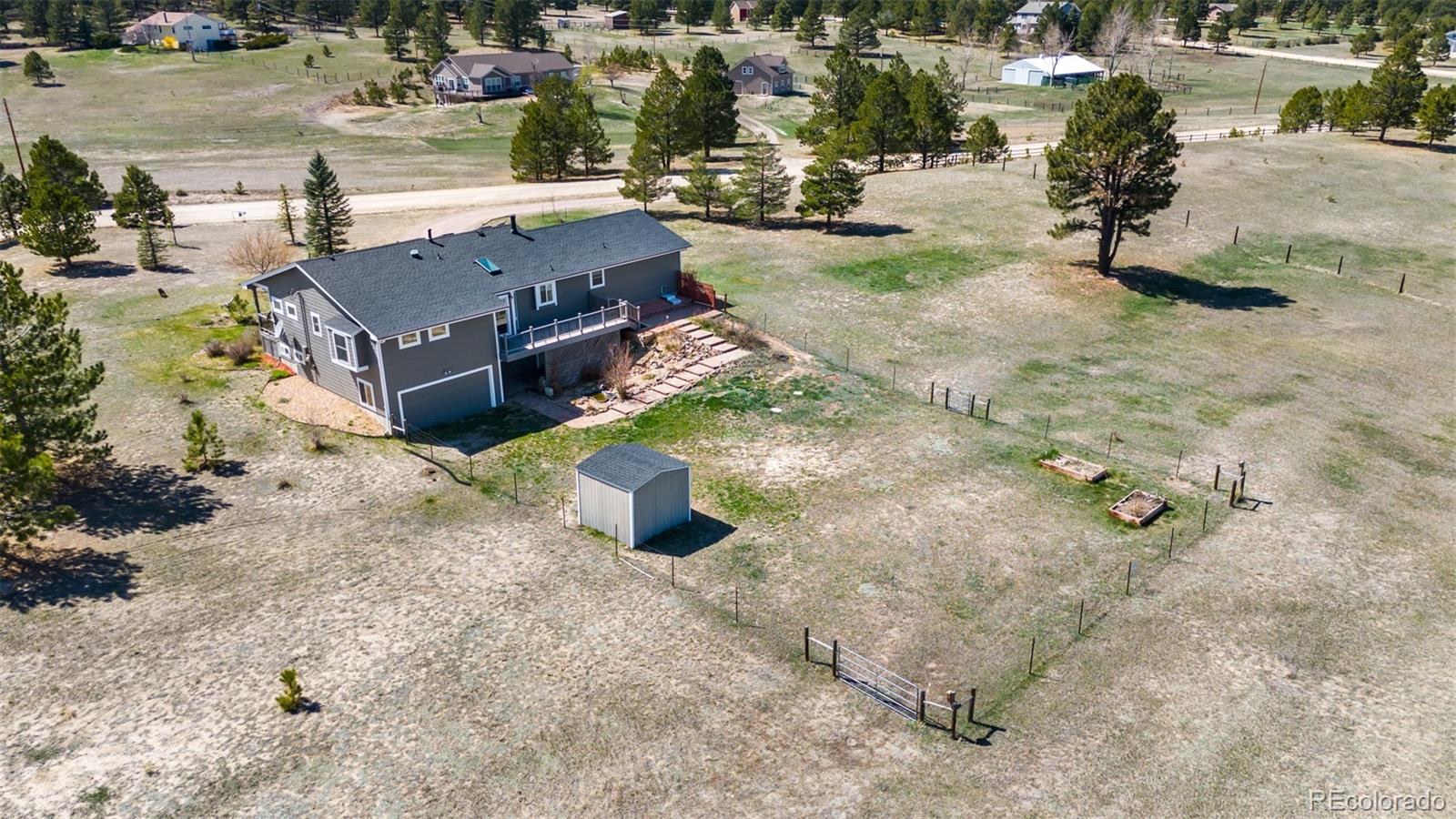 MLS Image #39 for 37178  pheasant run,elizabeth, Colorado