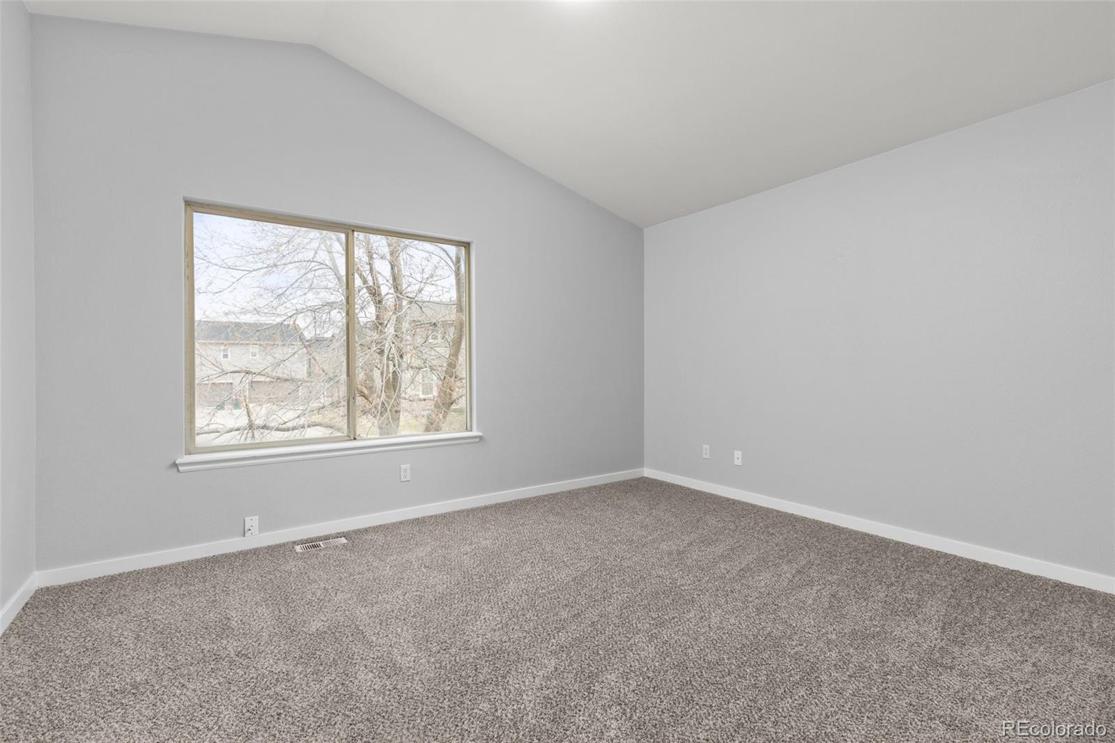 MLS Image #17 for 1236 s chester court,denver, Colorado