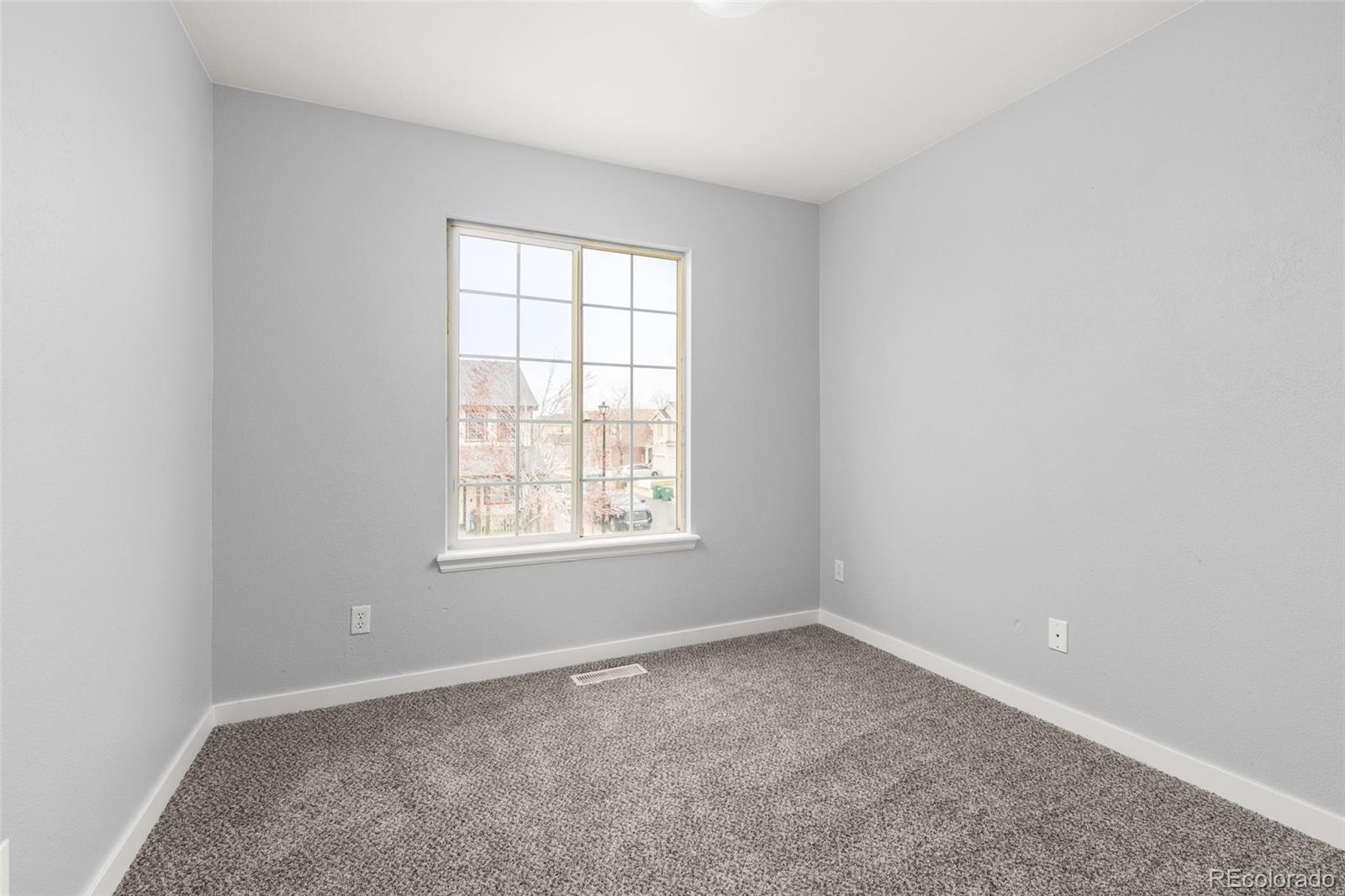 MLS Image #20 for 1236 s chester court,denver, Colorado