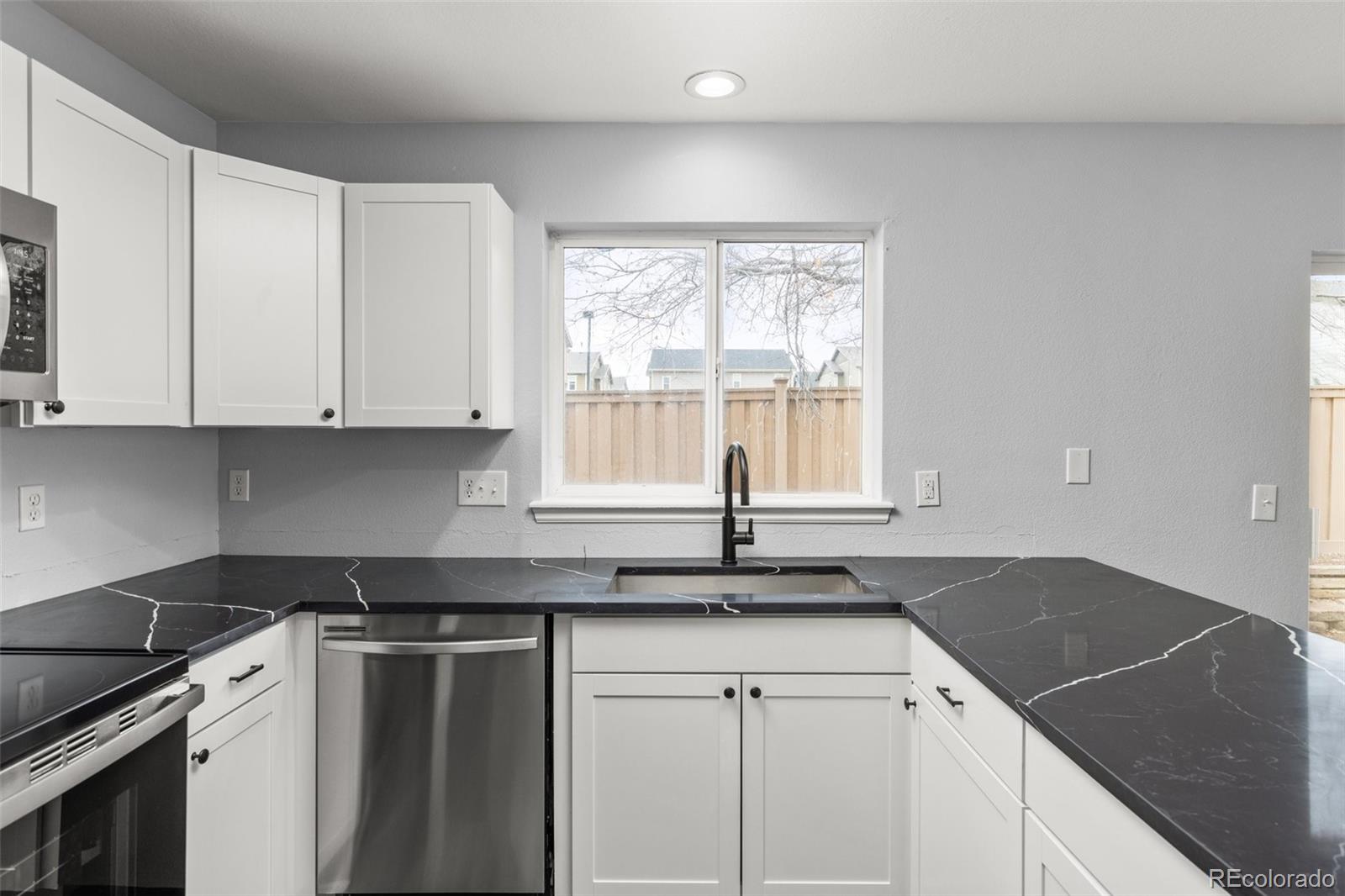 MLS Image #9 for 1236 s chester court,denver, Colorado