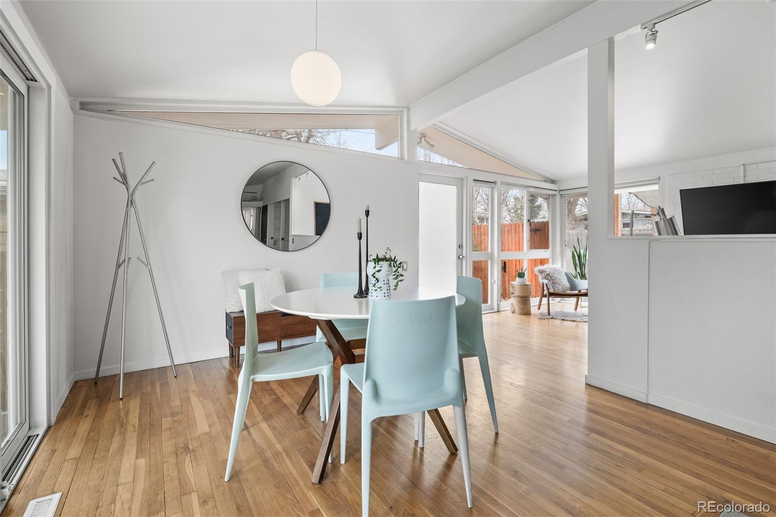 MLS Image #13 for 2325 s meade street,denver, Colorado
