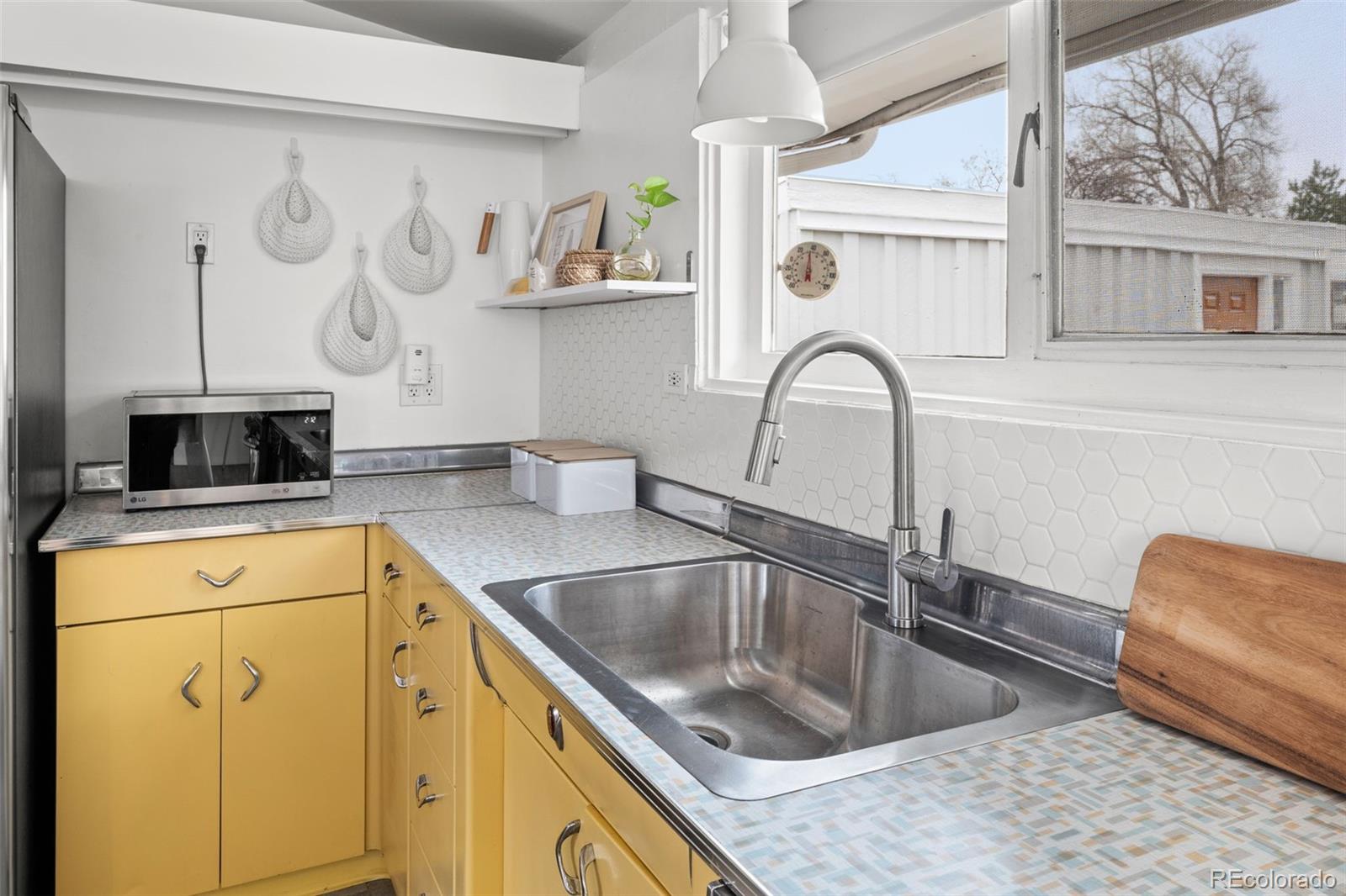 MLS Image #22 for 2325 s meade street,denver, Colorado