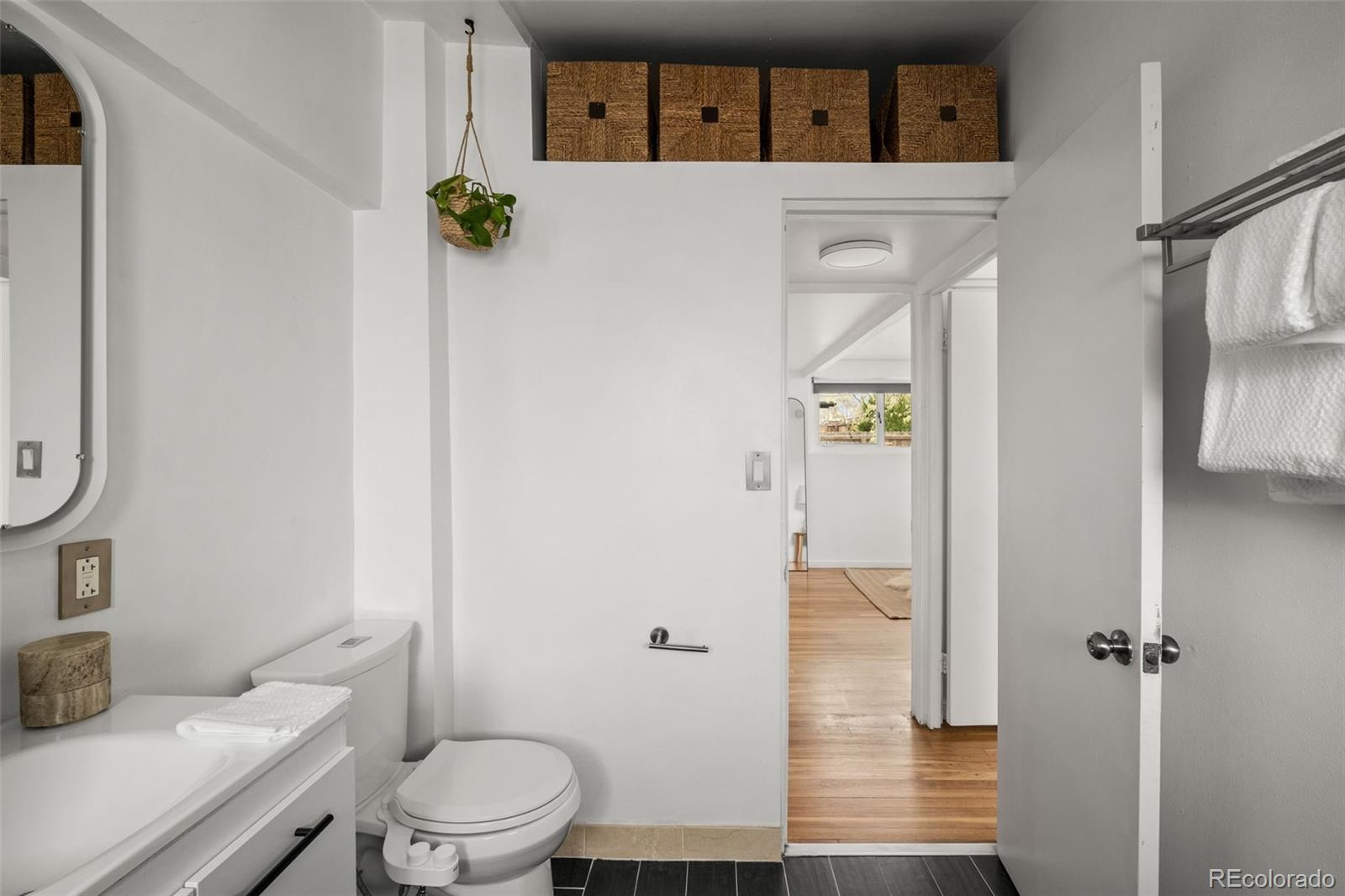 MLS Image #29 for 2325 s meade street,denver, Colorado