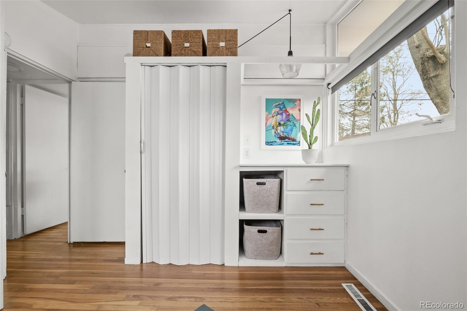 MLS Image #32 for 2325 s meade street,denver, Colorado