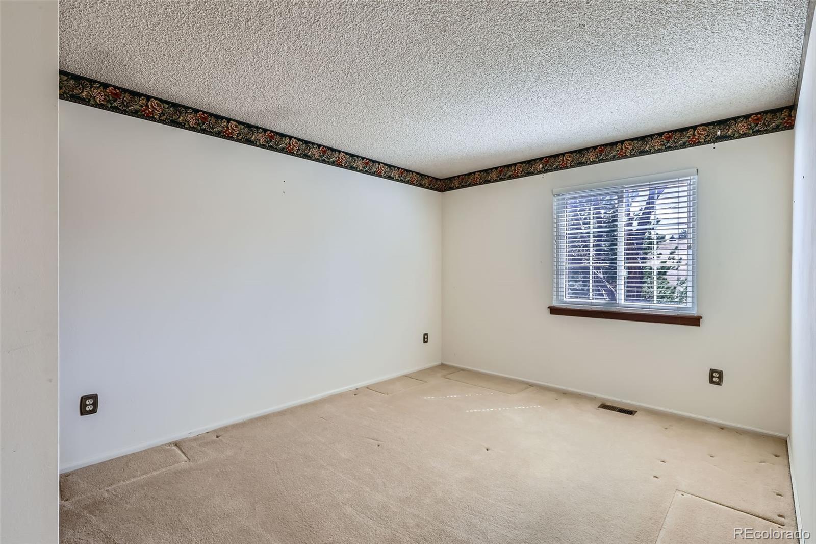 MLS Image #13 for 10106 w geddes circle,littleton, Colorado