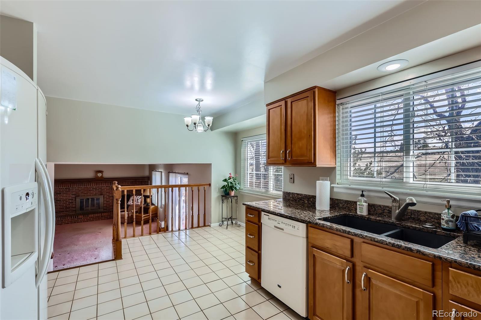 MLS Image #5 for 10106 w geddes circle,littleton, Colorado