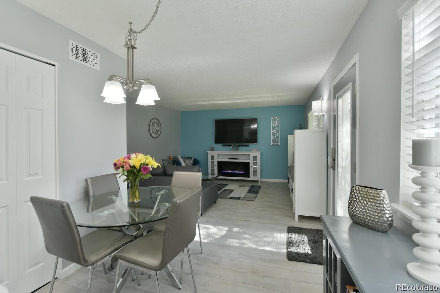 MLS Image #12 for 9005 e lehigh avenue,denver, Colorado