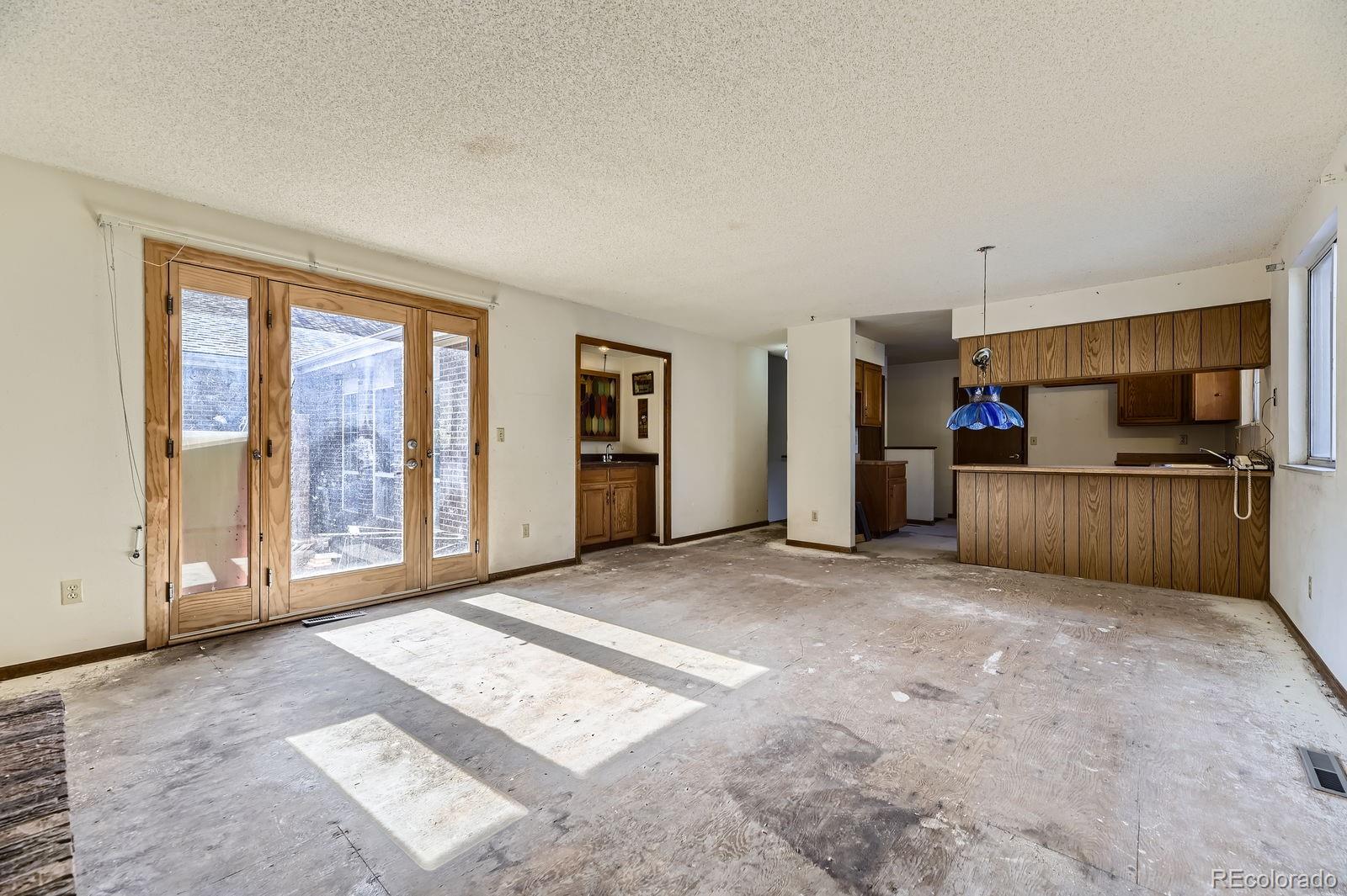 MLS Image #12 for 1392 e nichols avenue,centennial, Colorado