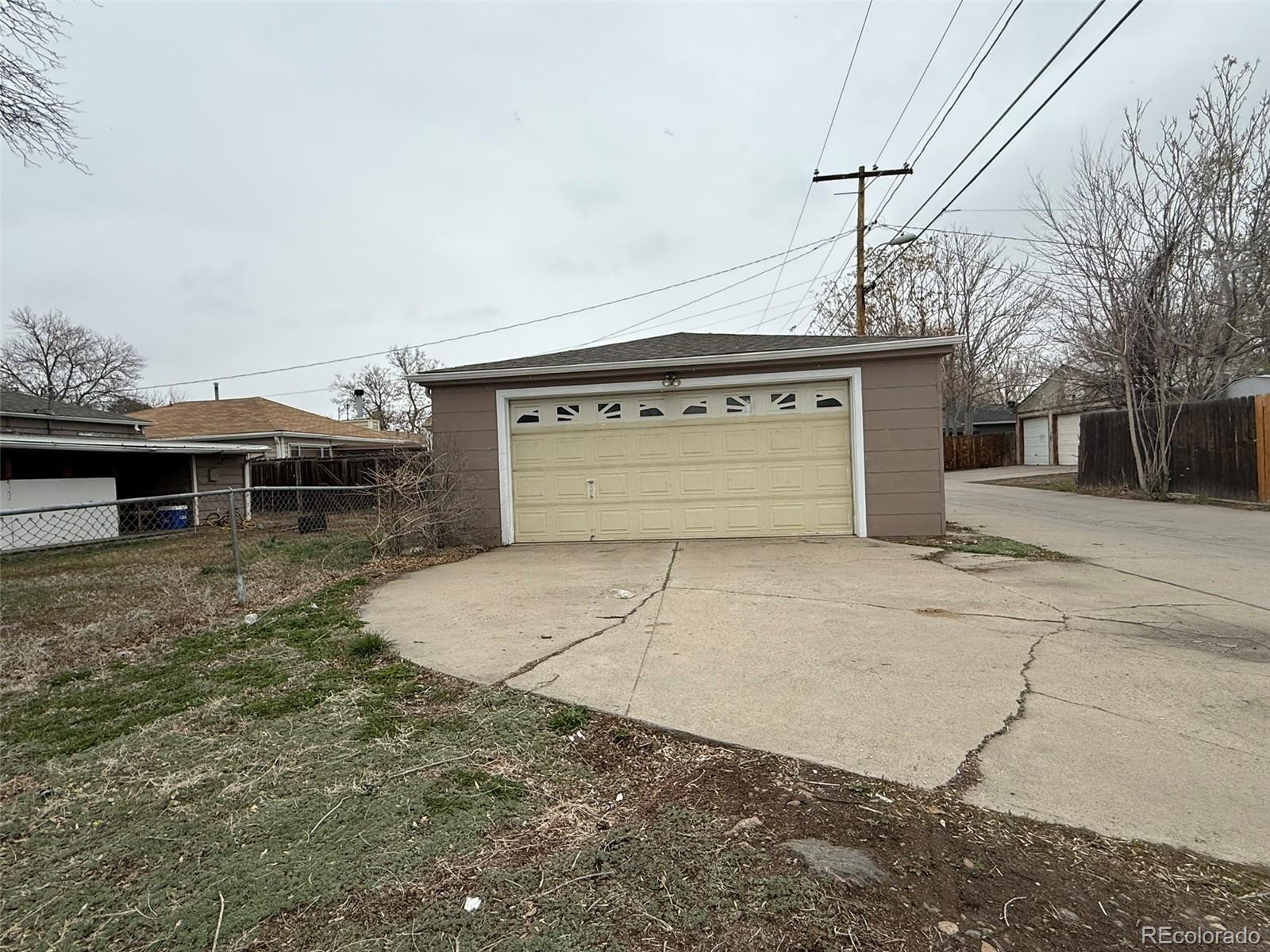 MLS Image #2 for 11515 e 17th avenue,aurora, Colorado