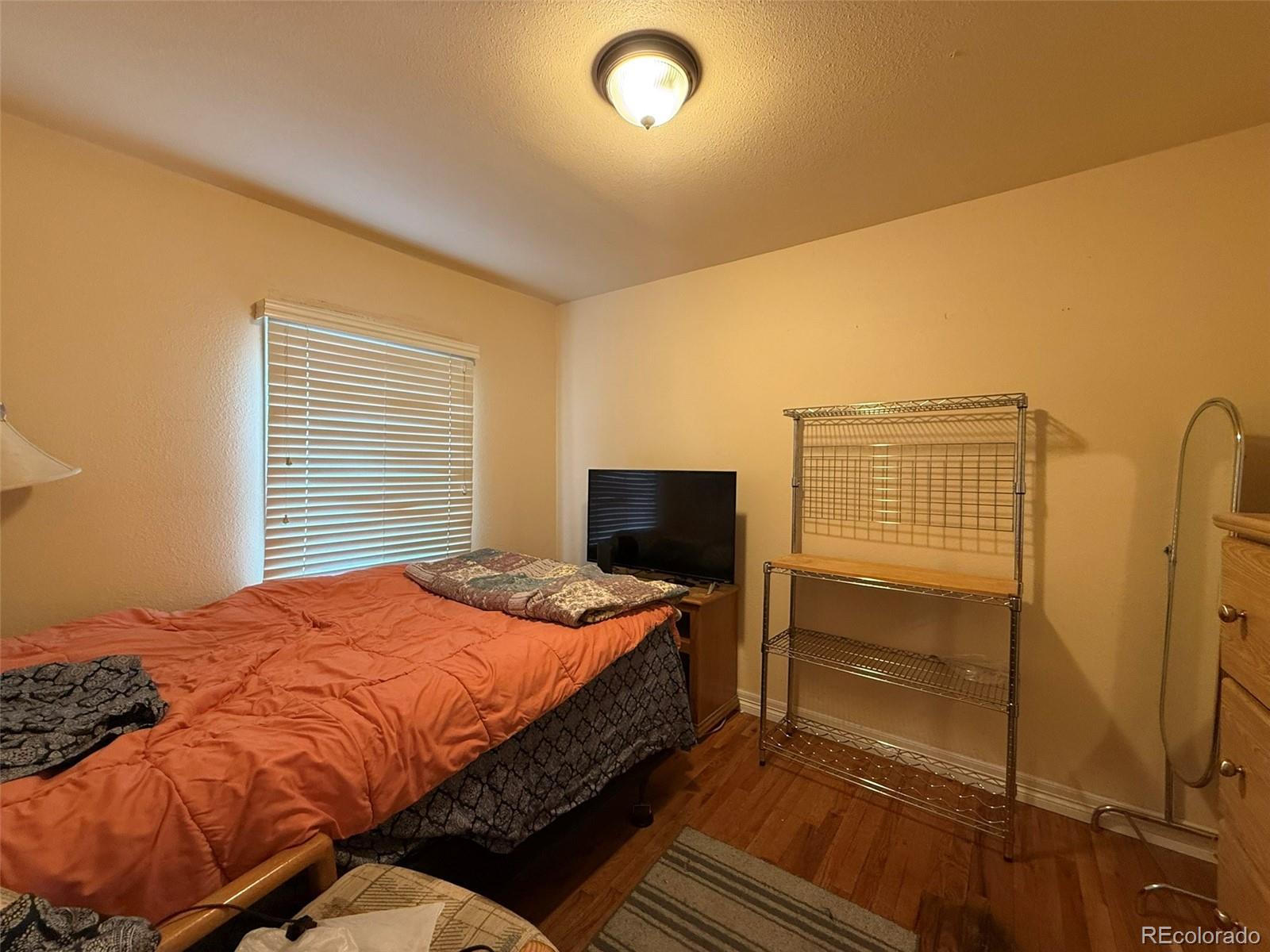 MLS Image #5 for 11515 e 17th avenue,aurora, Colorado