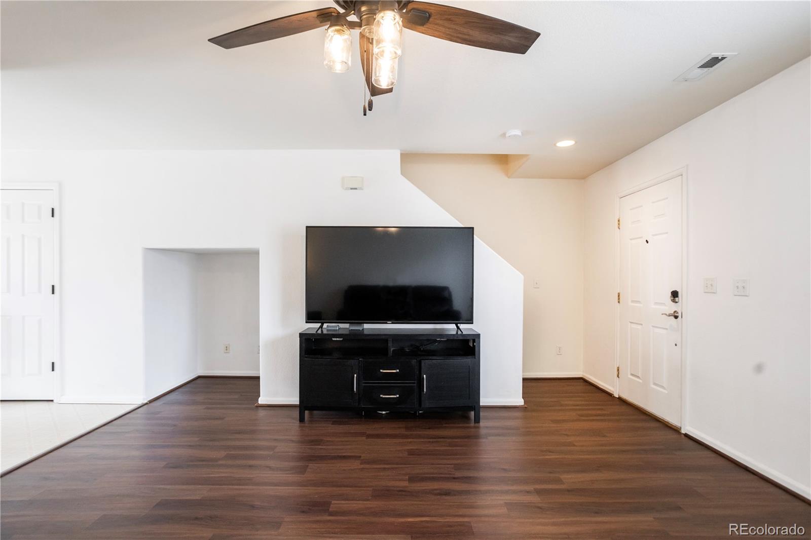 MLS Image #3 for 1404  swan avenue,brighton, Colorado