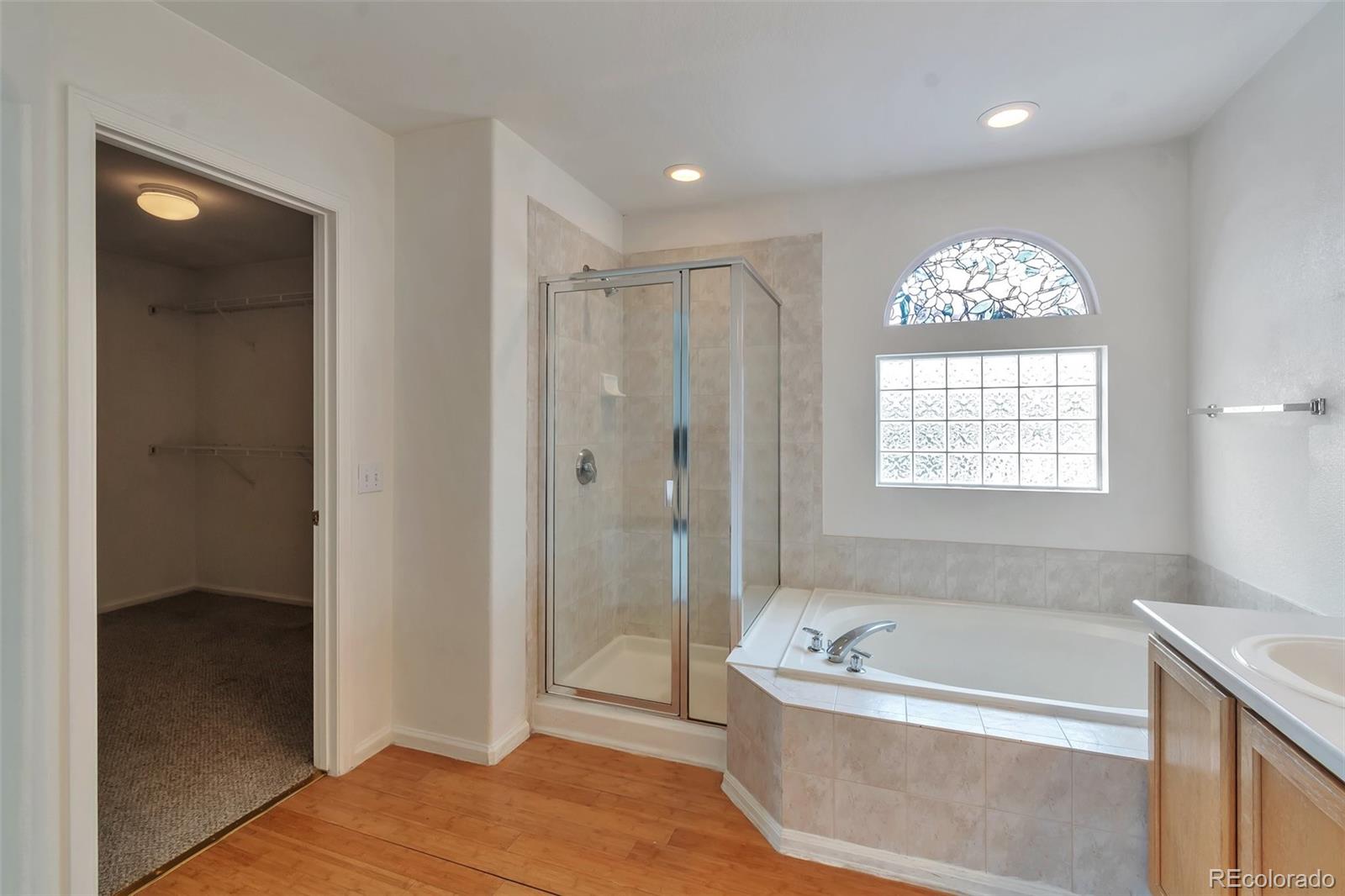 MLS Image #19 for 20308 e 46th avenue,denver, Colorado
