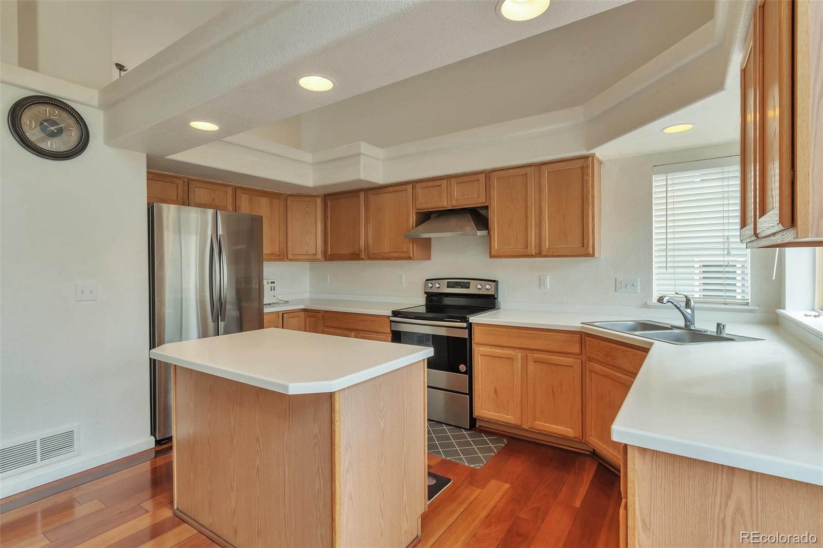 MLS Image #4 for 20308 e 46th avenue,denver, Colorado
