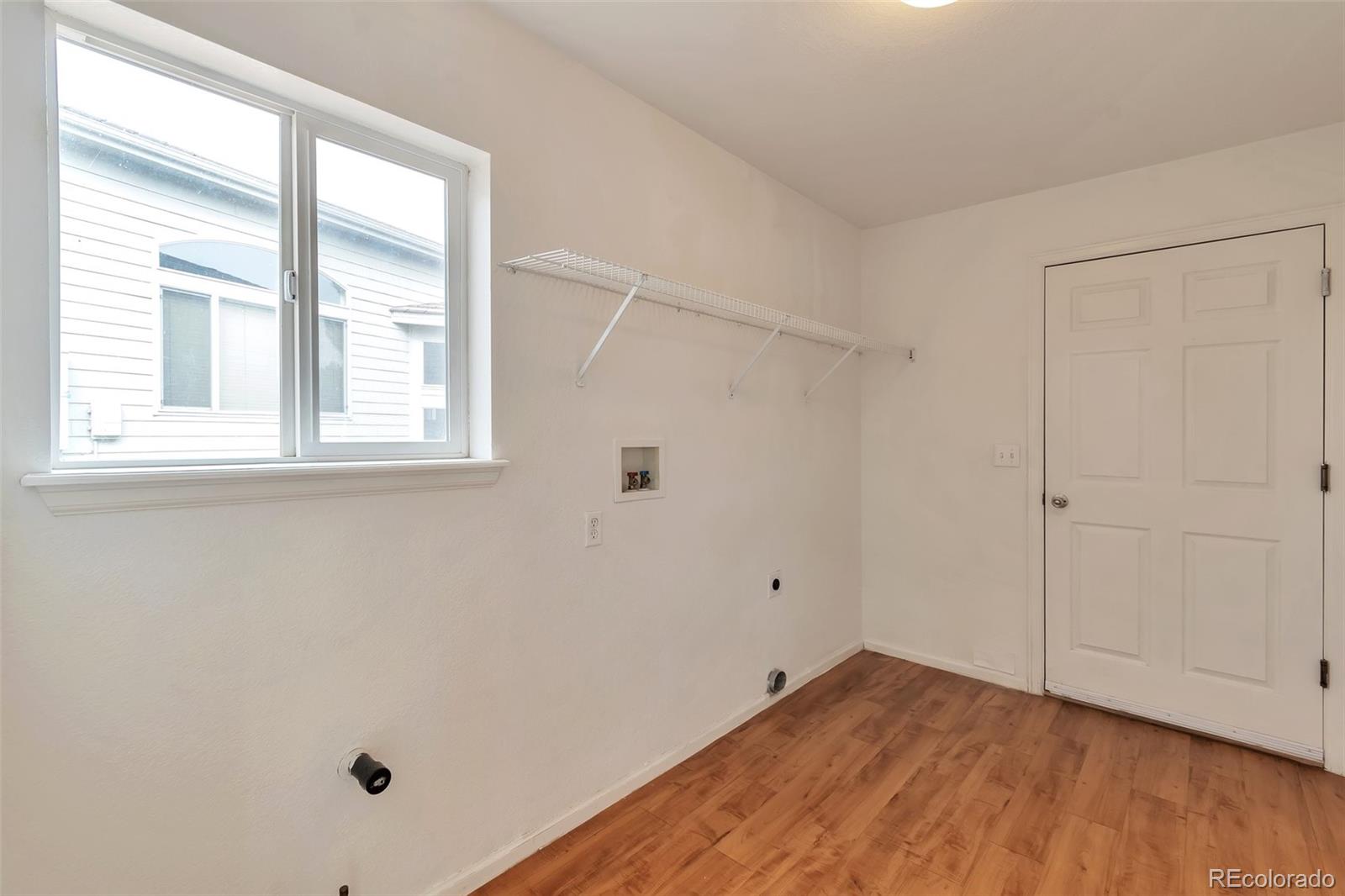 MLS Image #7 for 20308 e 46th avenue,denver, Colorado