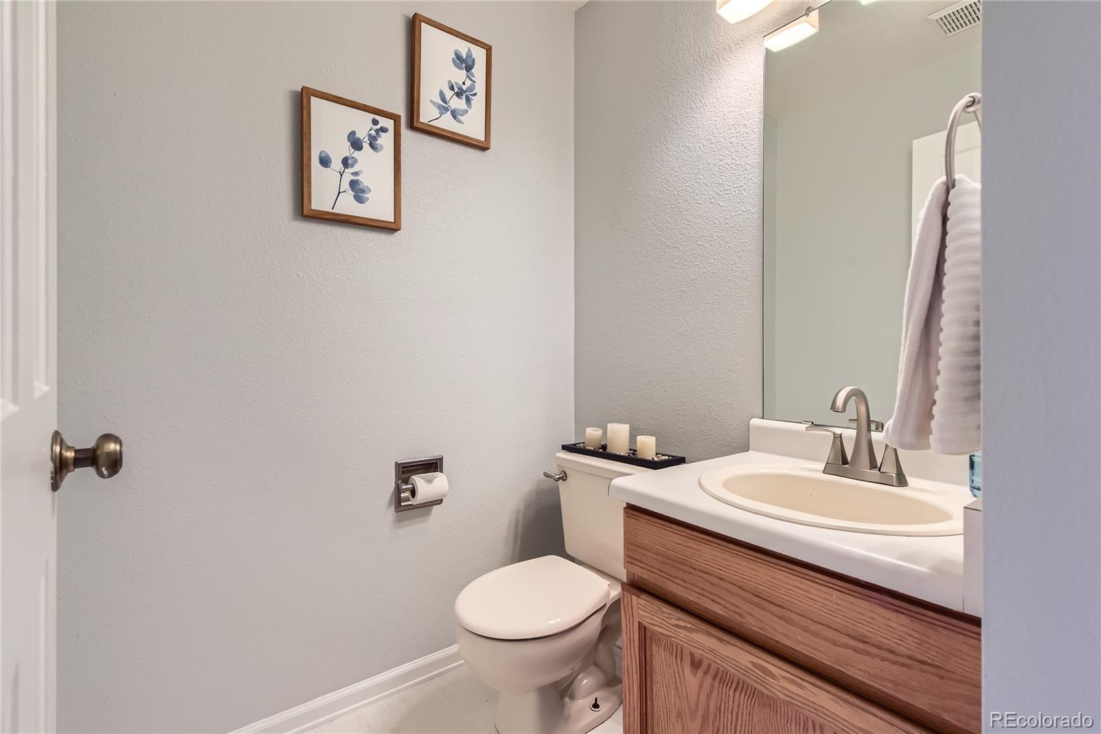 MLS Image #15 for 6470 s oak court,littleton, Colorado