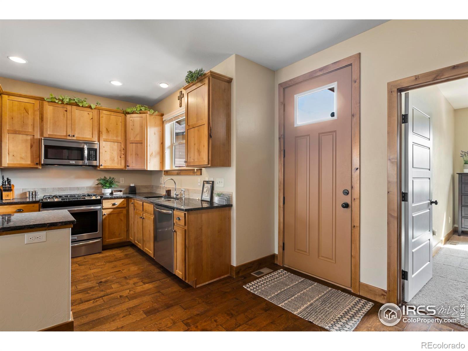 MLS Image #6 for 4614  chokecherry trail,fort collins, Colorado