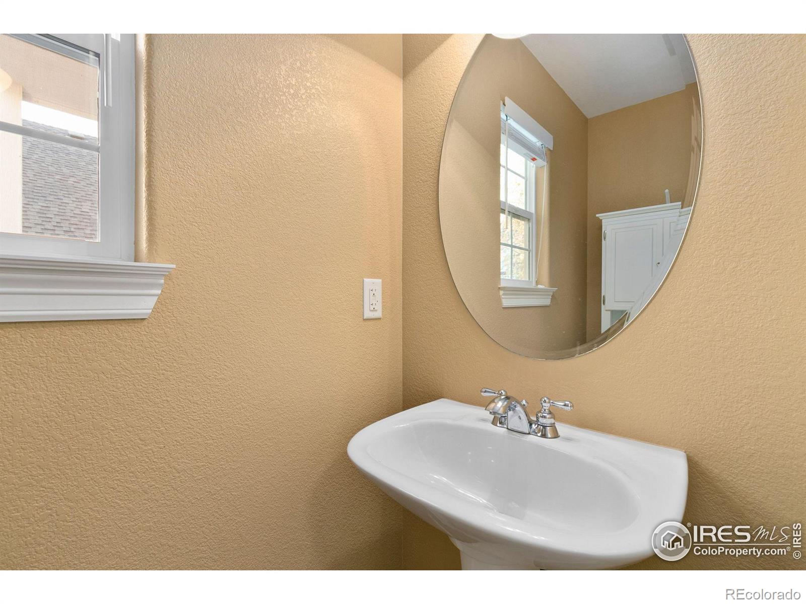 MLS Image #25 for 1139  fairfield avenue,windsor, Colorado