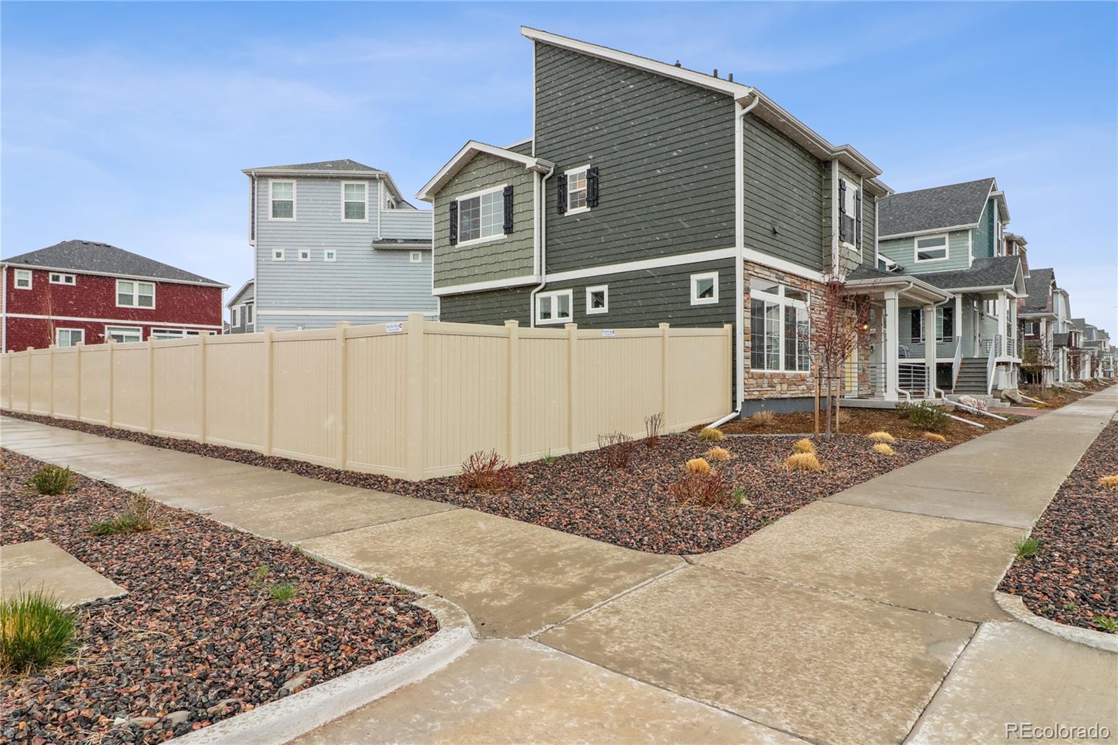MLS Image #2 for 4138 n quatar court,aurora, Colorado
