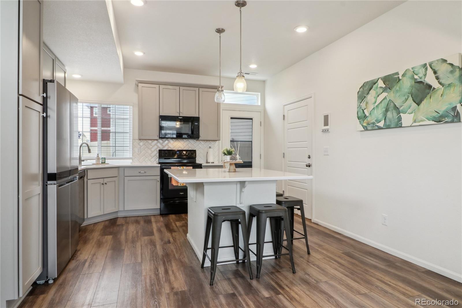 MLS Image #4 for 4138 n quatar court,aurora, Colorado