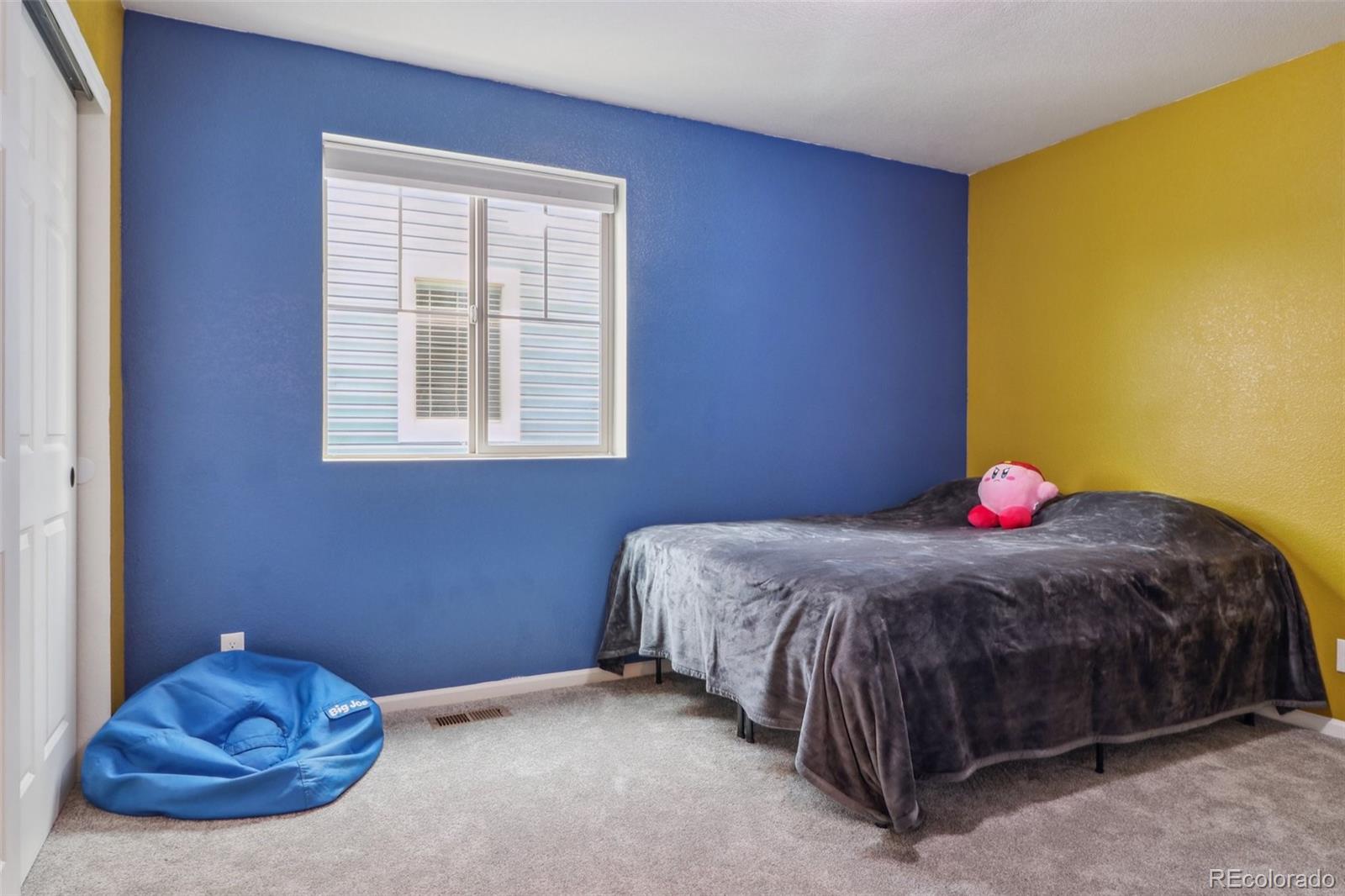 MLS Image #15 for 18108 e 52nd avenue,denver, Colorado