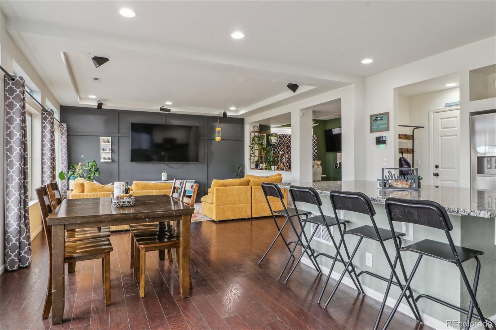MLS Image #8 for 18108 e 52nd avenue,denver, Colorado