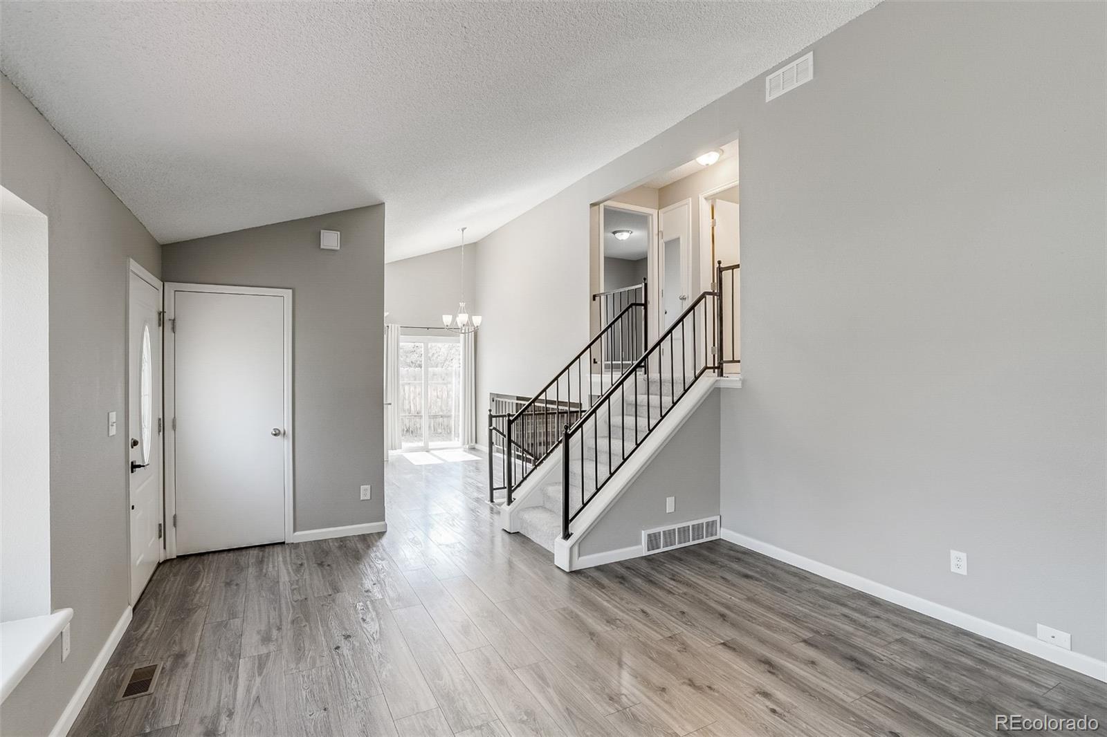 MLS Image #2 for 3969 s fundy circle,aurora, Colorado