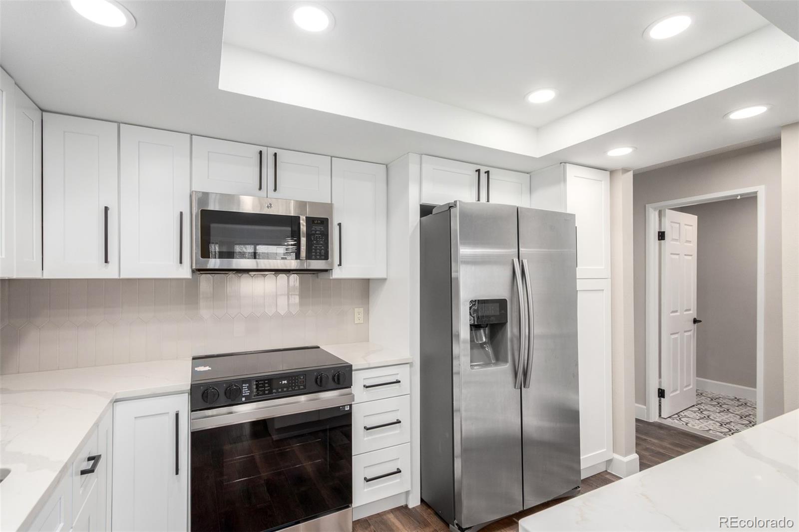 MLS Image #10 for 14050 e linvale place,aurora, Colorado