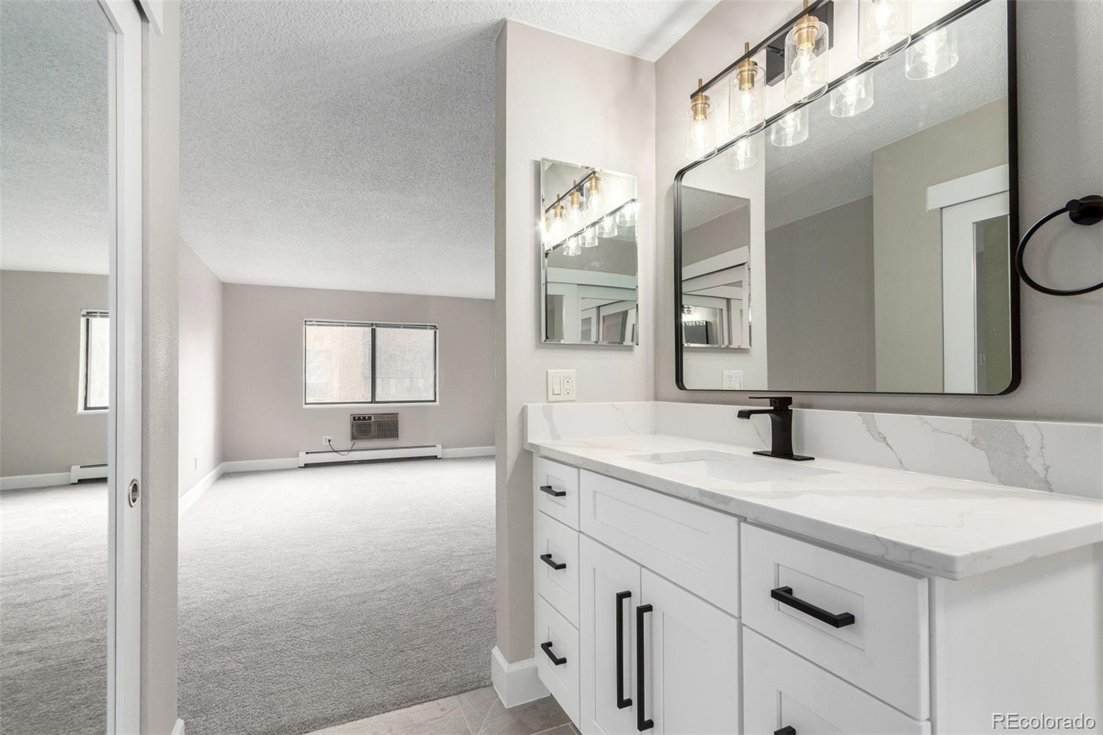 MLS Image #14 for 14050 e linvale place,aurora, Colorado