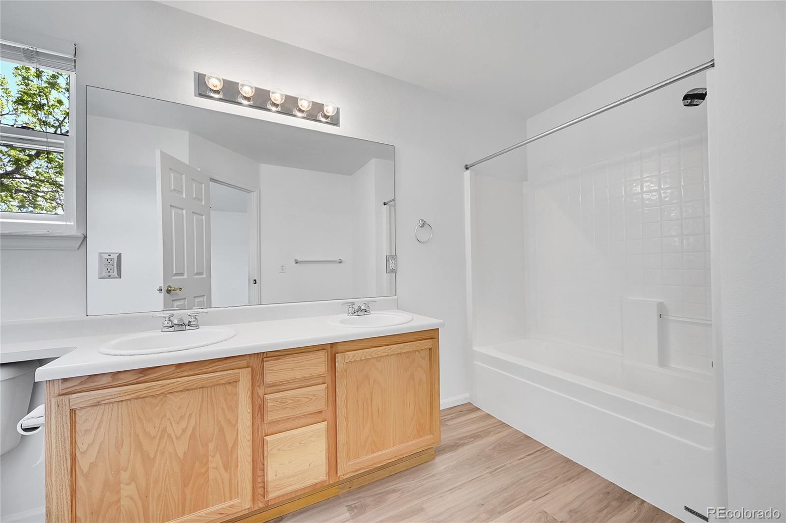 MLS Image #8 for 11963  dahlia drive,thornton, Colorado